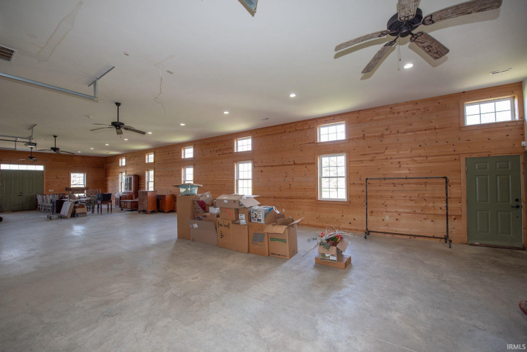 Listing Image 33