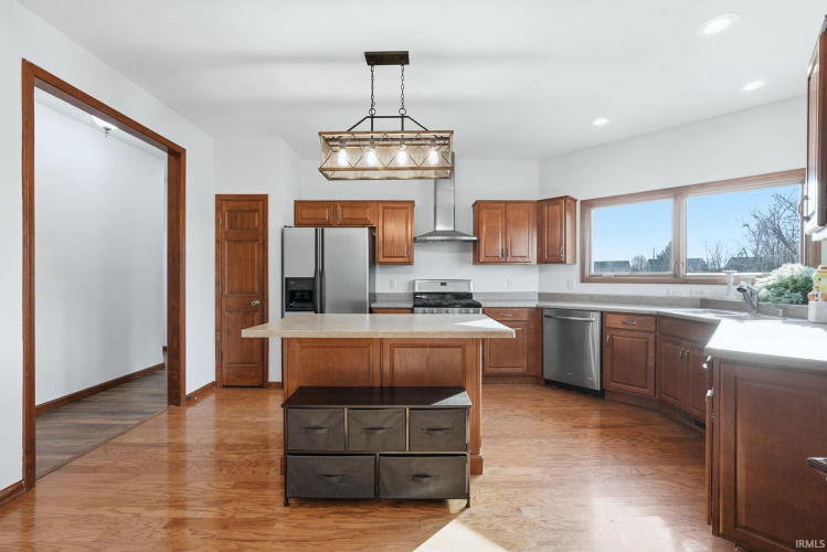Listing Image 13