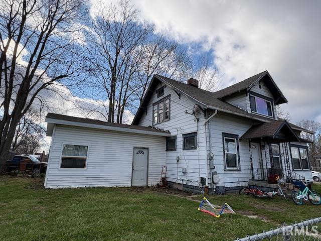 Listing Image 4