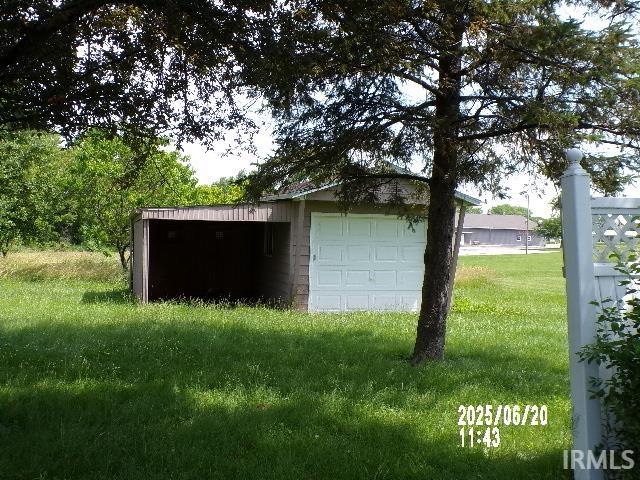 Listing Image 15