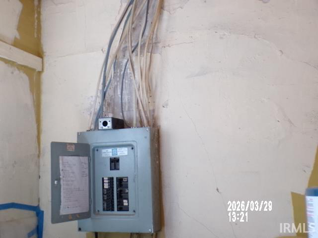Listing Image 8