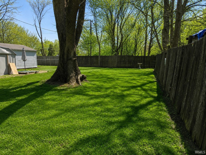 Listing Image 16