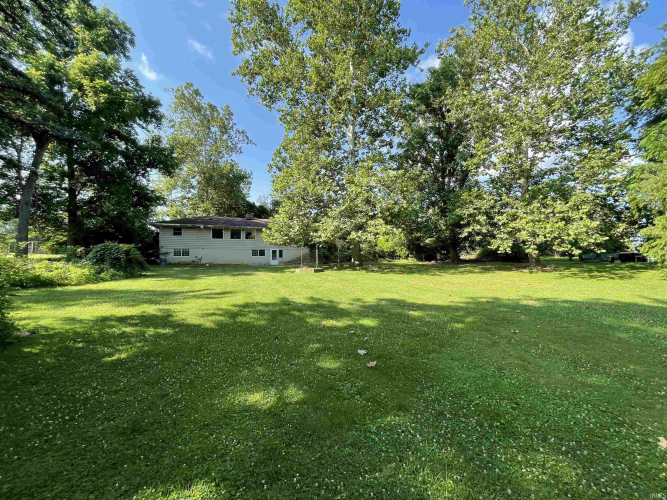 Listing Image 6
