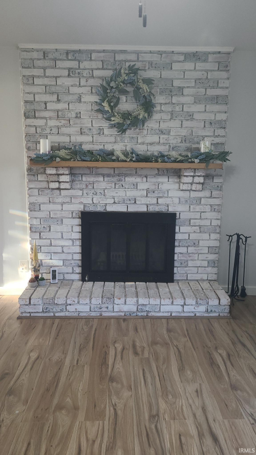 Listing Image 14