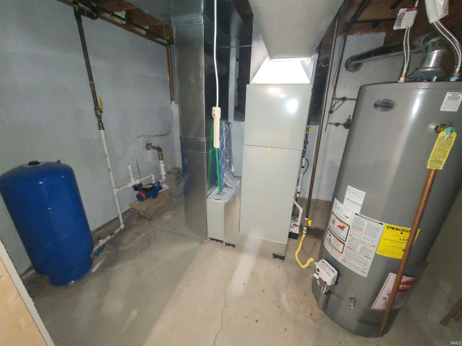 Listing Image 28