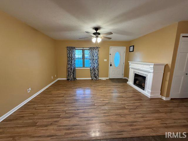 Listing Image 5