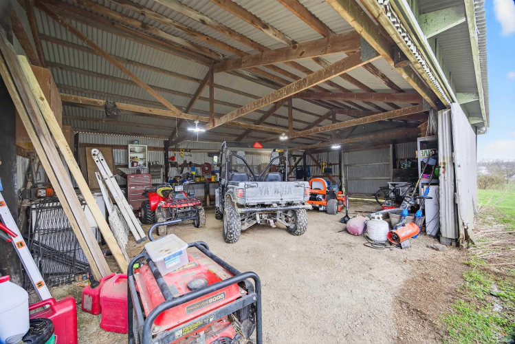 Listing Image 24
