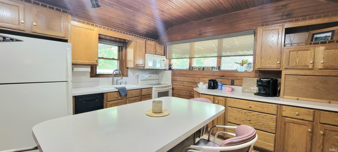 Listing Image 17