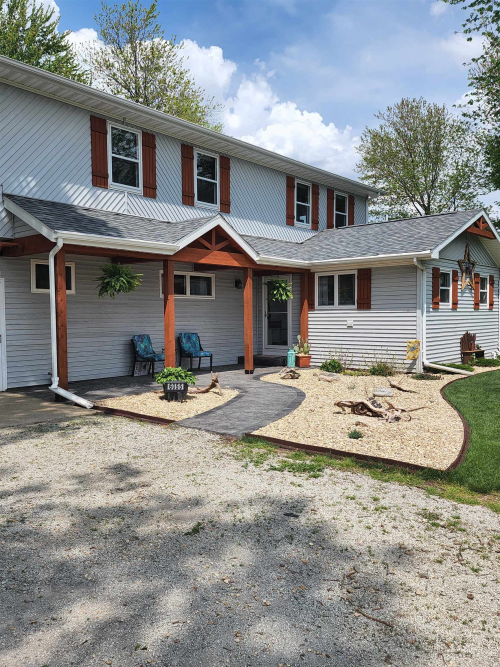 Listing Image 43