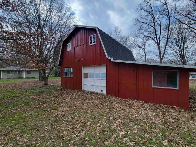 Listing Image 11