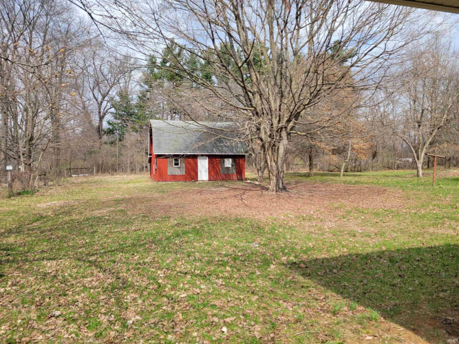 Listing Image 9