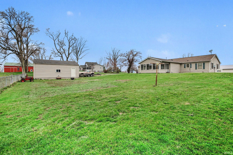 Listing Image 21