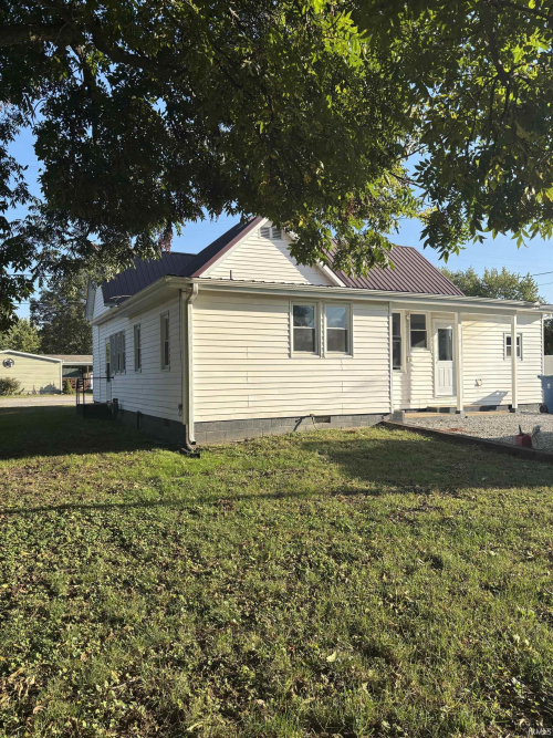 Listing Image 6