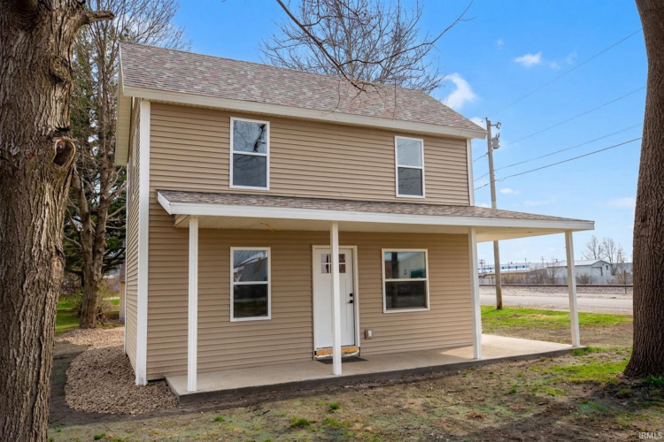 Listing Image 3