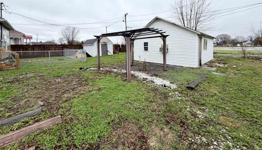 Listing Image 21
