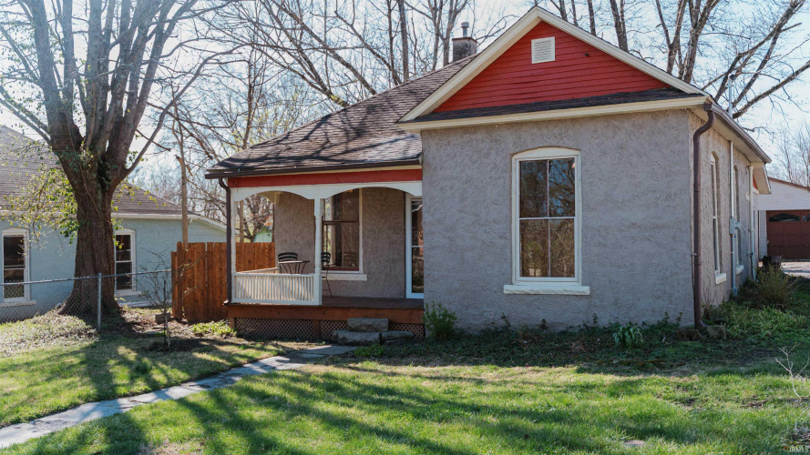 Listing Image 3