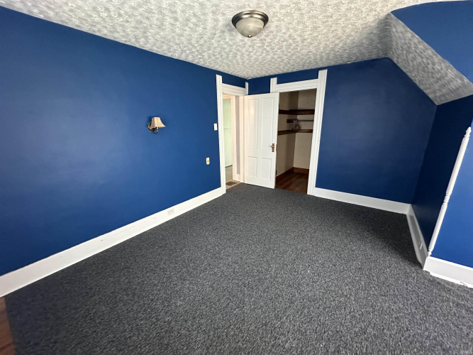 Listing Image 24