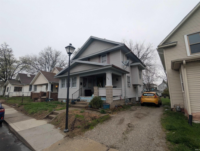 Listing Image 3