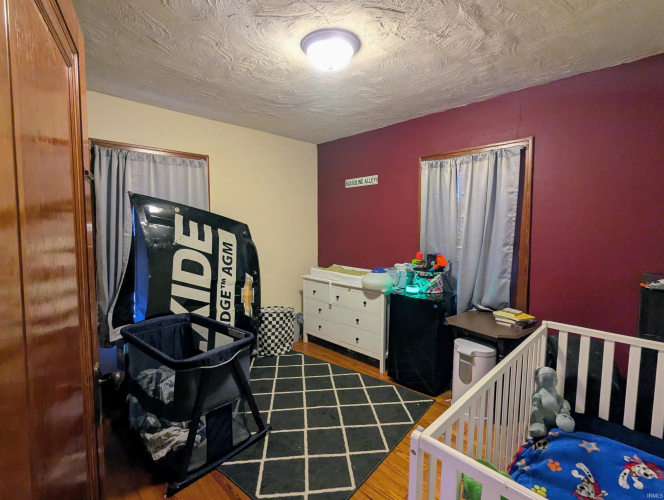 Listing Image 25
