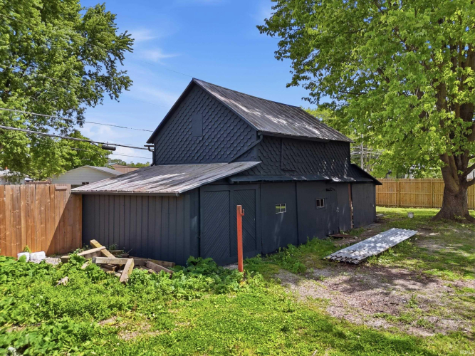 Listing Image 27