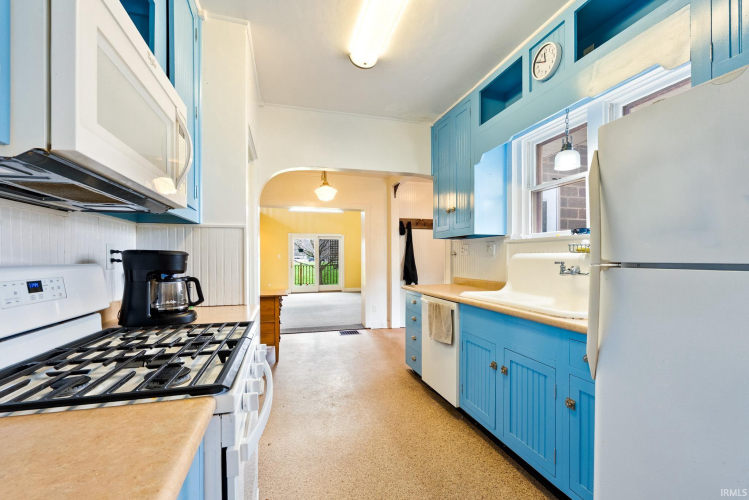 Listing Image 19
