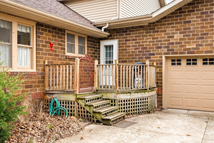 Listing Image 6