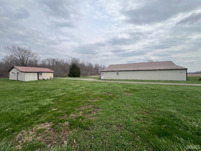 Listing Image 17