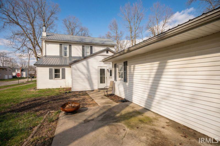 Listing Image 20
