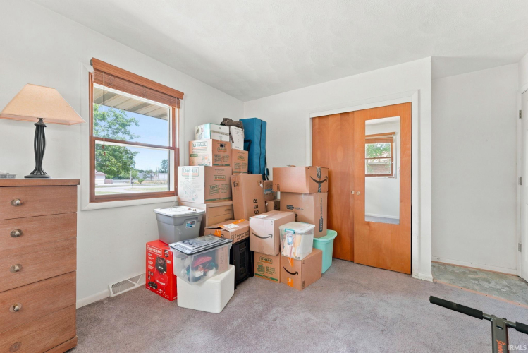Listing Image 29