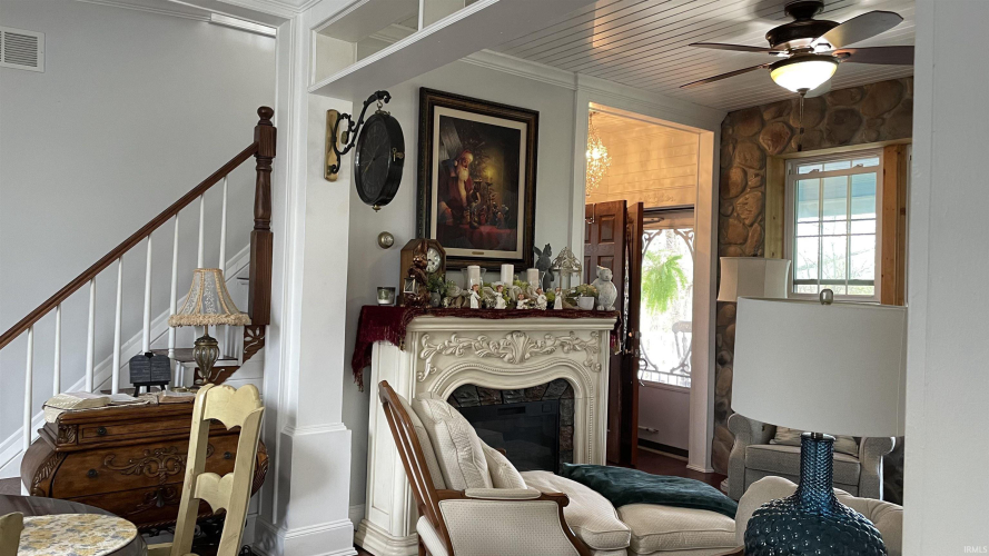 Listing Image 21