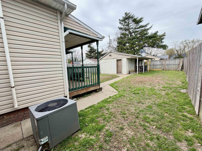 Listing Image 32