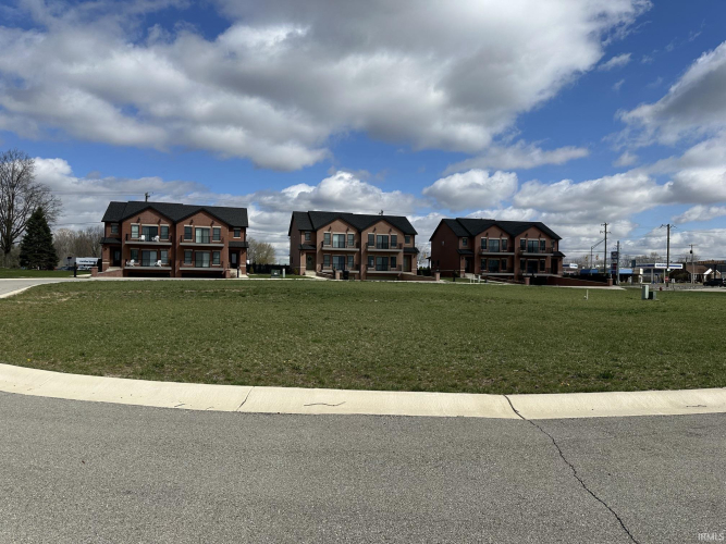 Listing Image 32