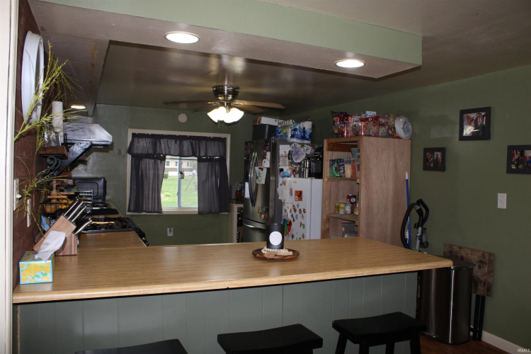 Listing Image 8