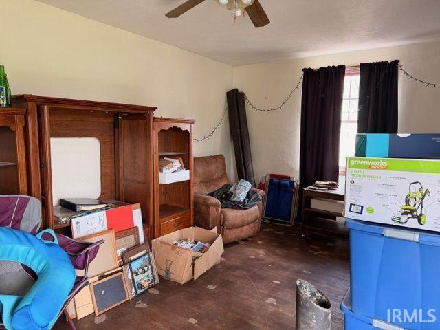 Listing Image 7