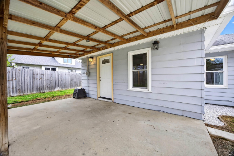 Listing Image 21