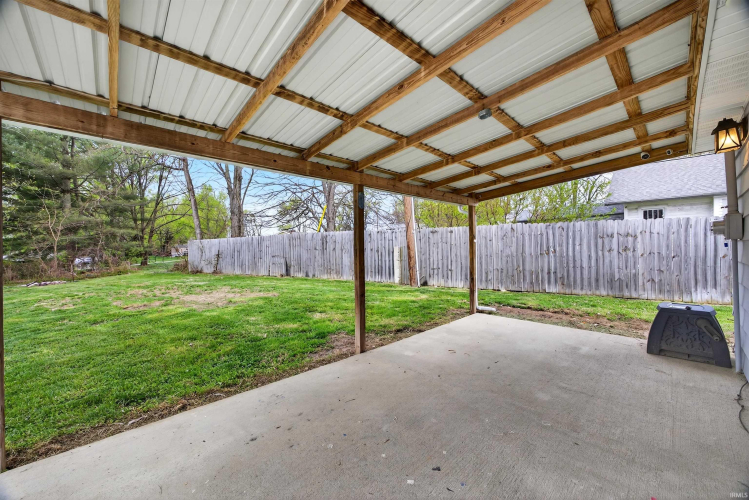 Listing Image 22
