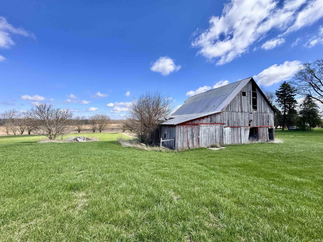 Listing Image 17