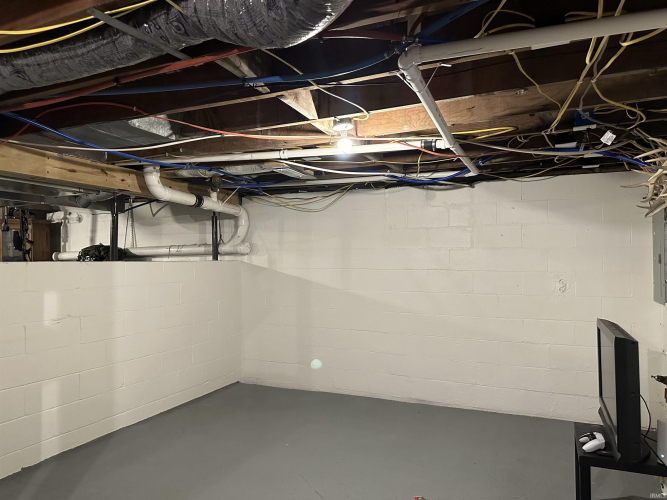 Listing Image 21