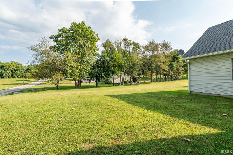 Listing Image 32