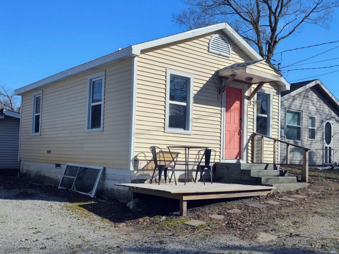 Listing Image 2