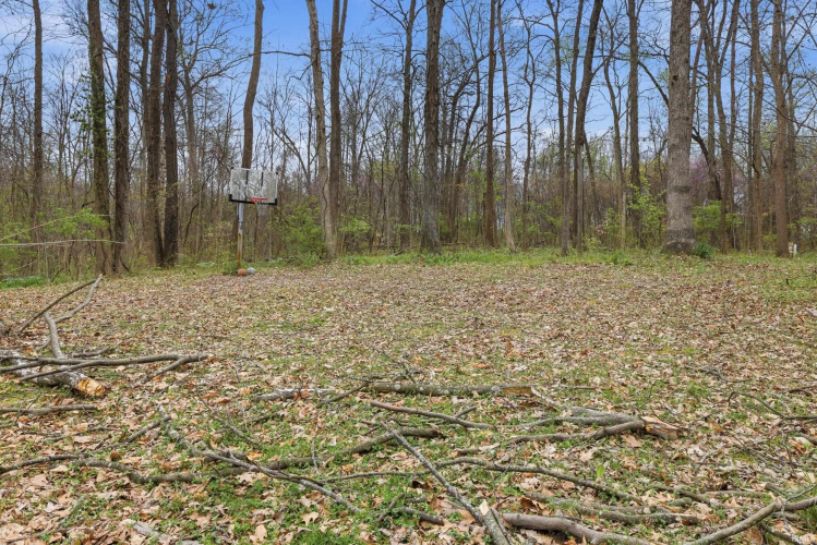 Listing Image 36