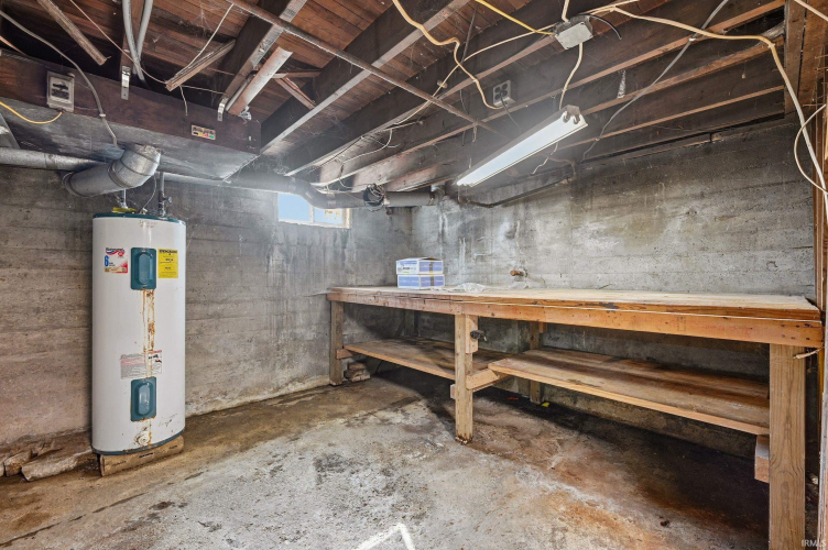 Listing Image 14