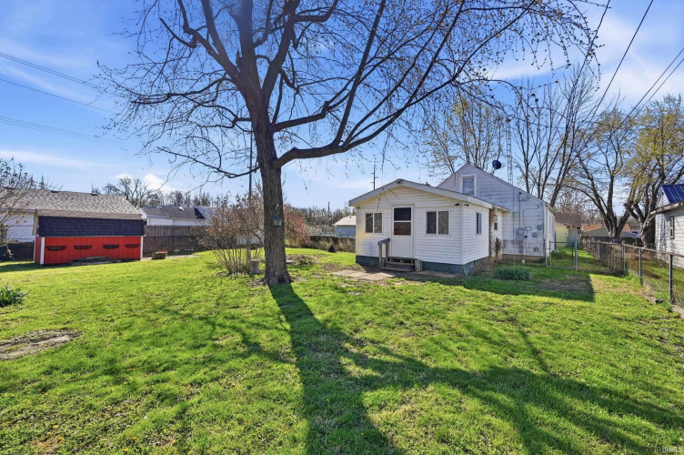 Listing Image 19