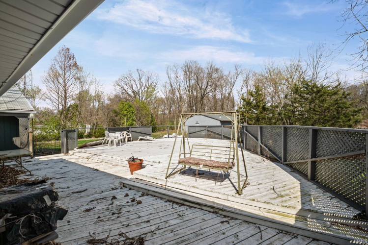 Listing Image 17