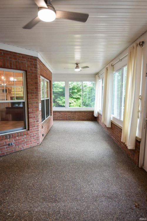 Listing Image 41