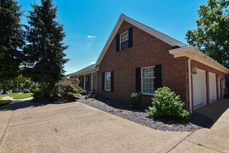 Listing Image 48