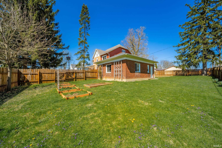 Listing Image 23