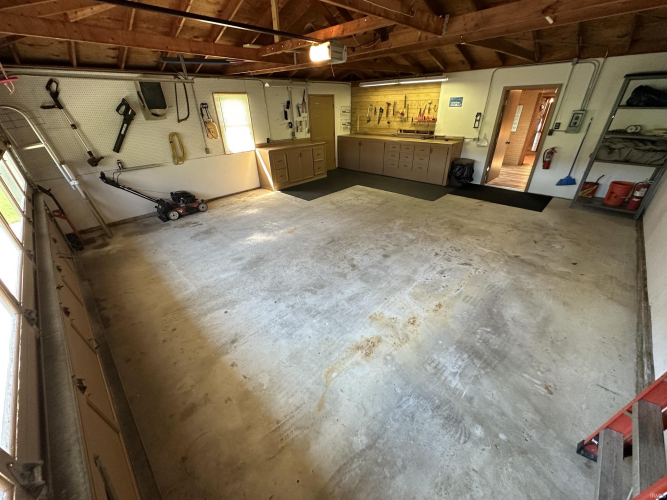 Listing Image 34