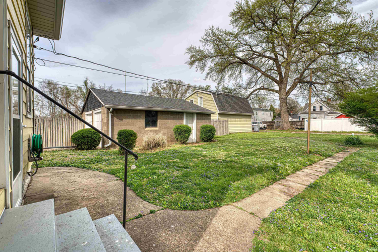 Listing Image 28