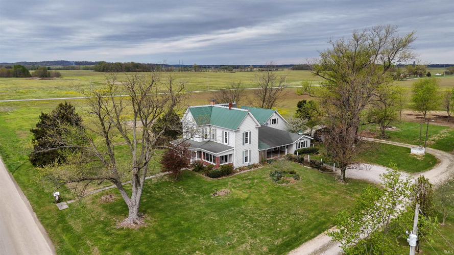 Listing Image 11